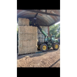 JOHN DEERE 3215 TELEHANDLER